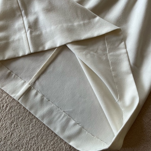 Vintage 80s Cream Pencil Skirt – Oui Petites by Tan Jay XS/S - Picture 4 of 11